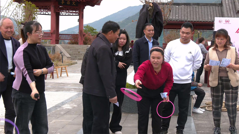 市民积极参与活动。朝天区融媒体中心供图