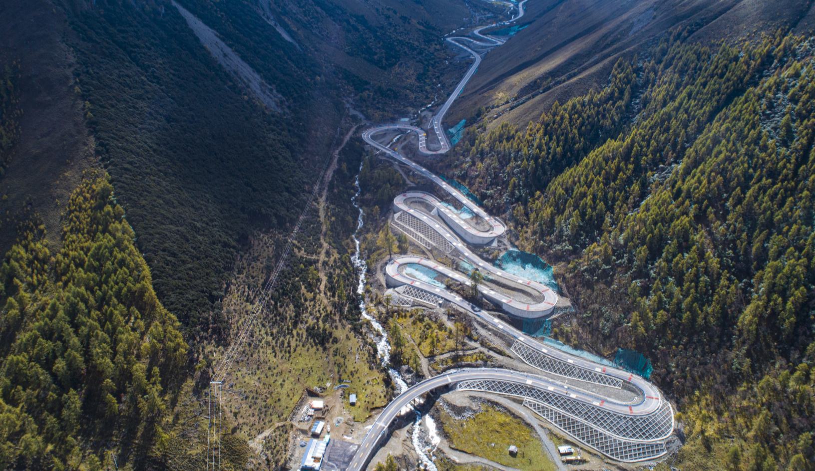 清明自驾必看！这11条公路解锁四川最美春色