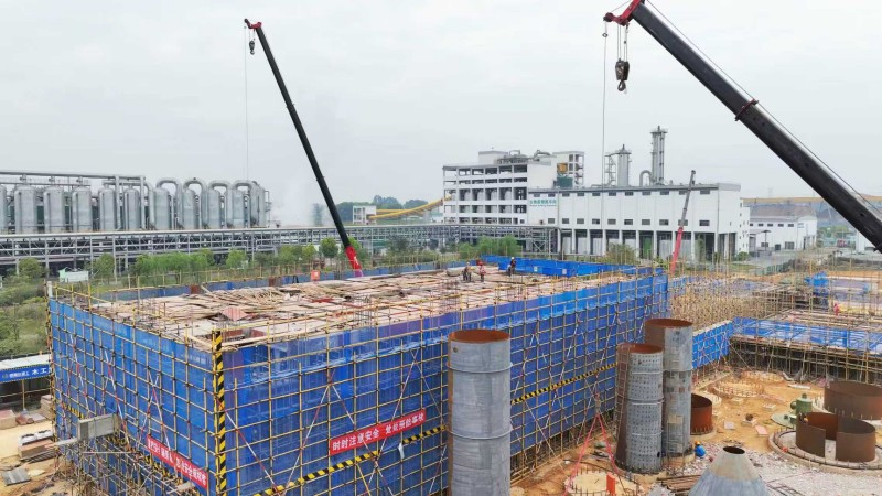 斑布健康竹产业园特种竹纤维功能性项目建设现场。青神县委宣传部供图