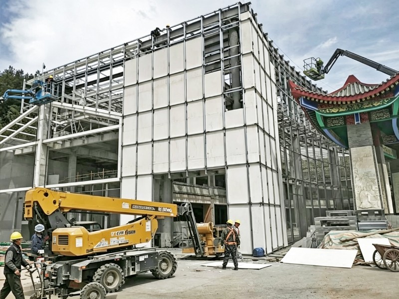 对游客接待大厅进行提升。张文良供图