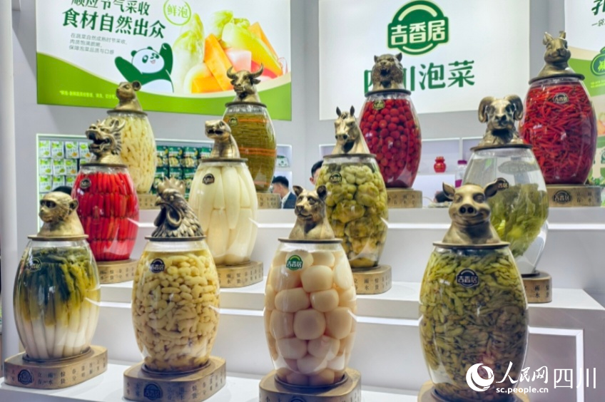 十二生肖系列泡菜。趙祖樂攝