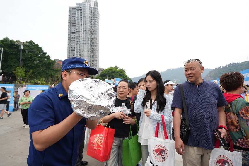 2026年四川省防灾减灾宣传周启动仪式在宜宾举行。四川省应急管理厅供图