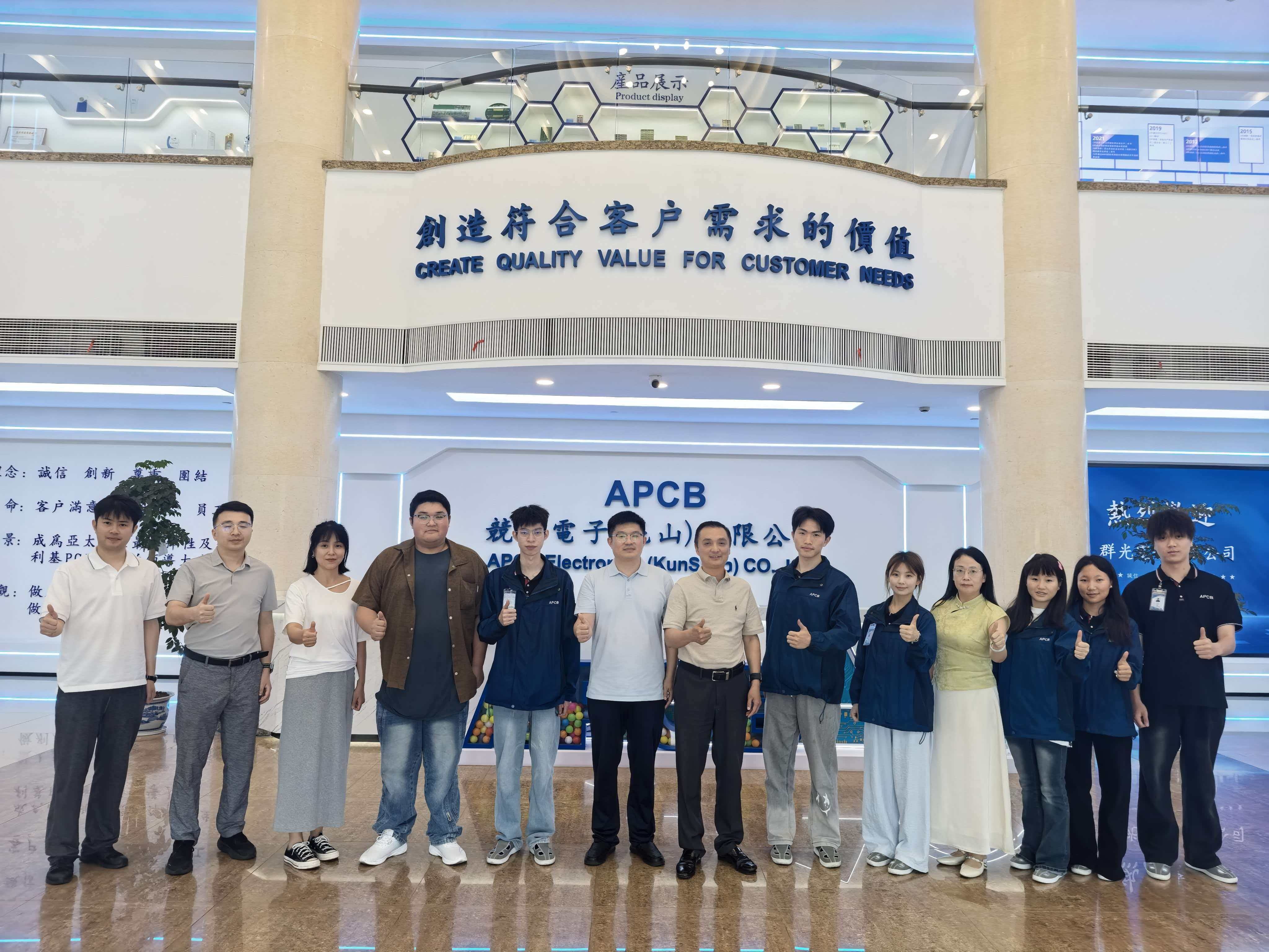 调研现场。四川职业技术学院供图