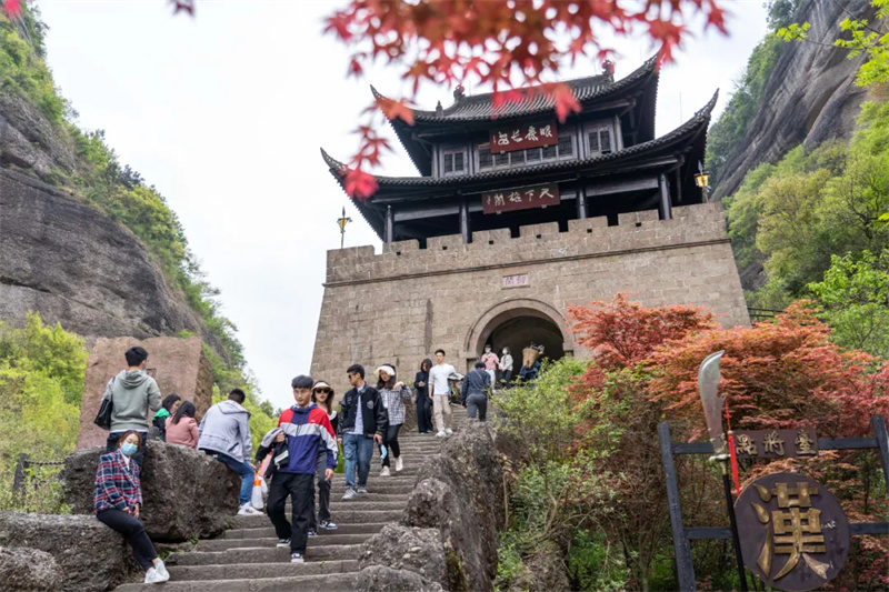 剑门关关楼。广元文旅供图