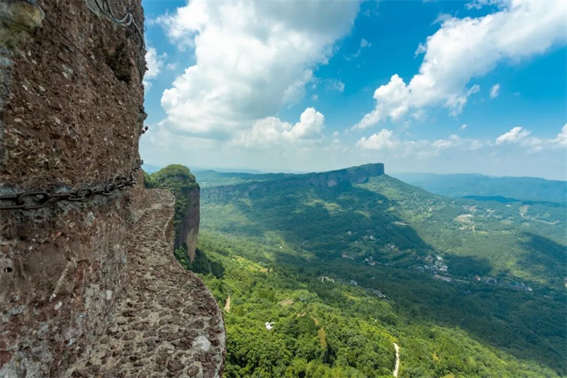 鸟道。广元文旅供图