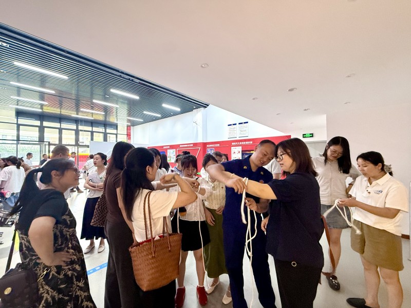 活动现场。四川赋能兴川教育科技研究院供图