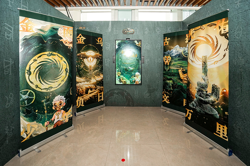 “金面少年·文化魔方”沉浸式展厅。实习生 王鸿艳摄