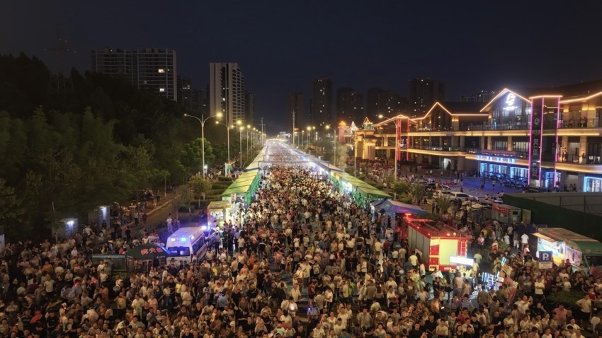 活动现场。程茜摄