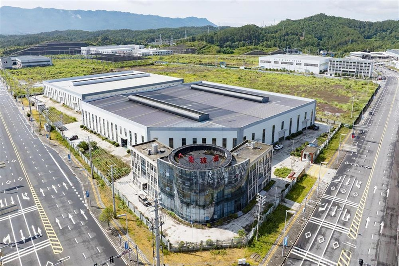 广宏玻璃科技有限公司。广元市融媒体中心供图