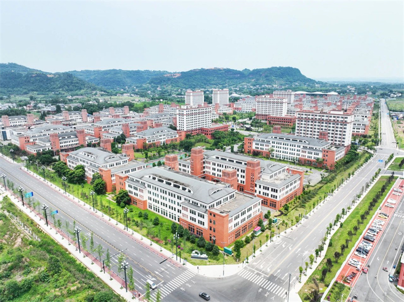 长江工业园区。翠屏区委宣传部供图