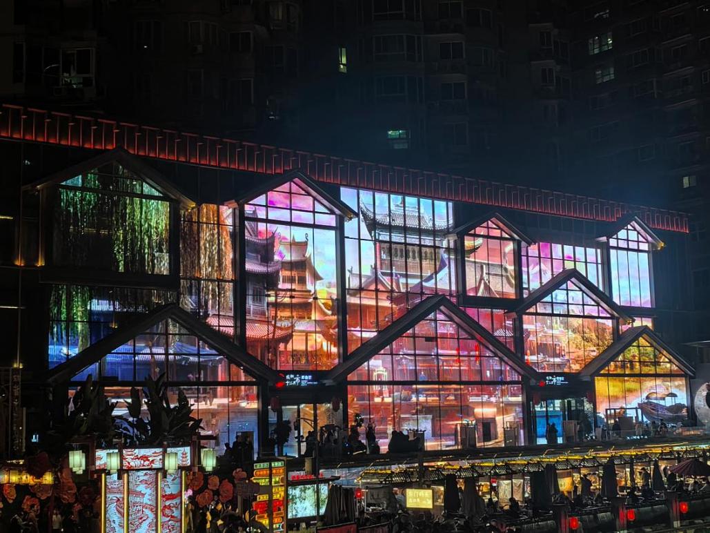 夜游锦江光影展示。夜游锦江供图