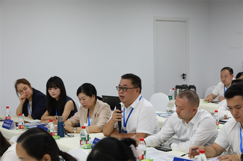 企业代表发言。主办方供图