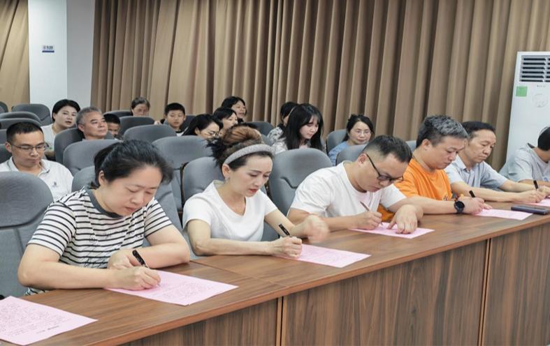 宜宾叙州：打通工作圈家庭圈 家廉同心共筑清风防线