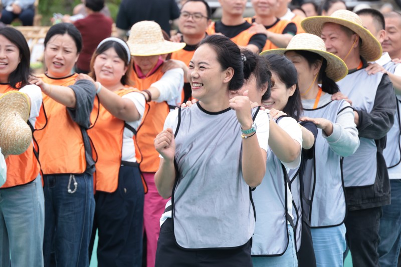 市民参与庆祝农业丰收活动。主办方供图