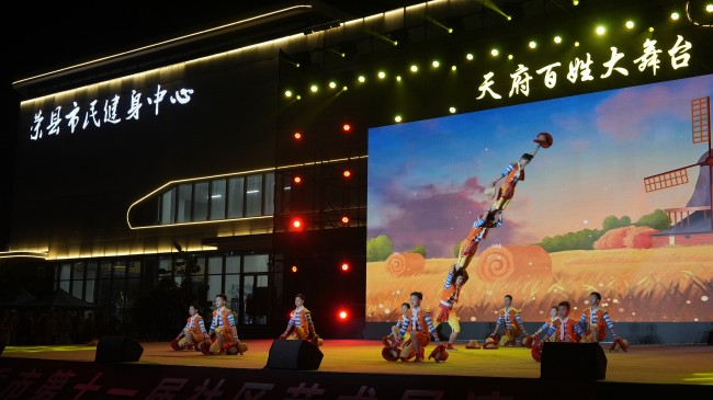 舞台演出精彩瞬間。徐振宇供圖