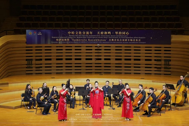 《百鸟朝凤》演出现场。四川省文化和旅游厅供图