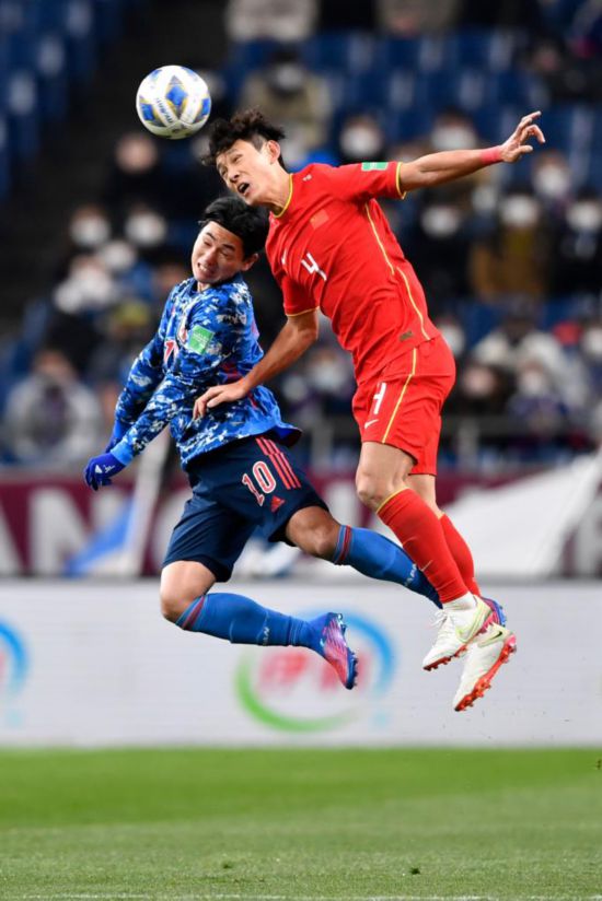 中国男足客场0:2不敌日本 世界杯出线基本无望