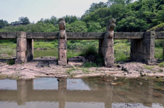 雙龍古橋。