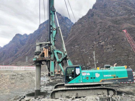 万米桩基扎根川西北 川汶高速建设再迎关键节点(图2)
